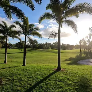 Halliday Bay Resort Seaforth